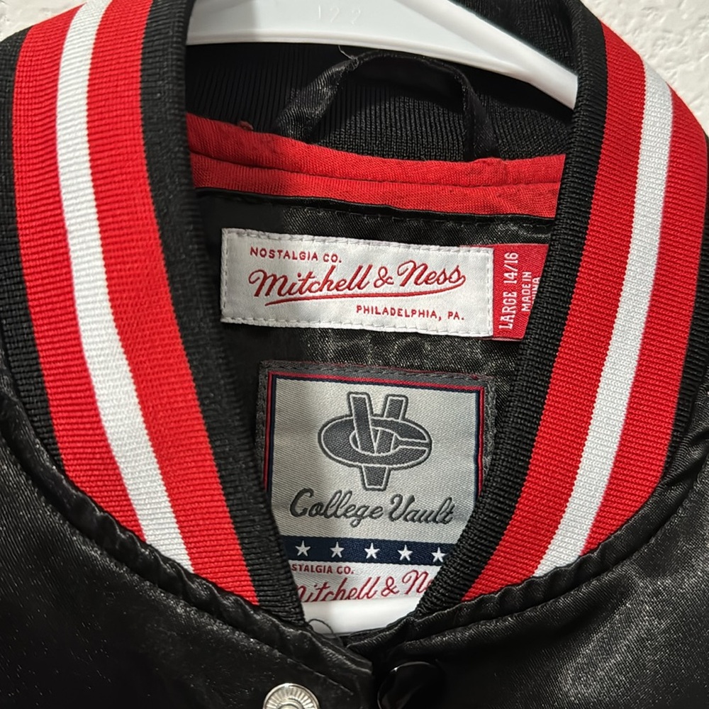 UNIVERSITY JACKET - Picture 6 of 7